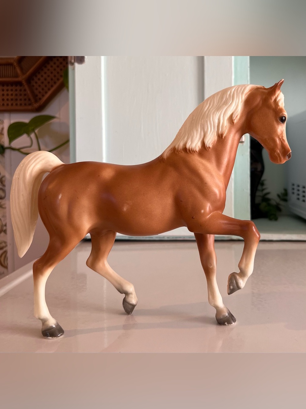 Breyer Traditional Series Family Arabian Stallion in a palomino finish